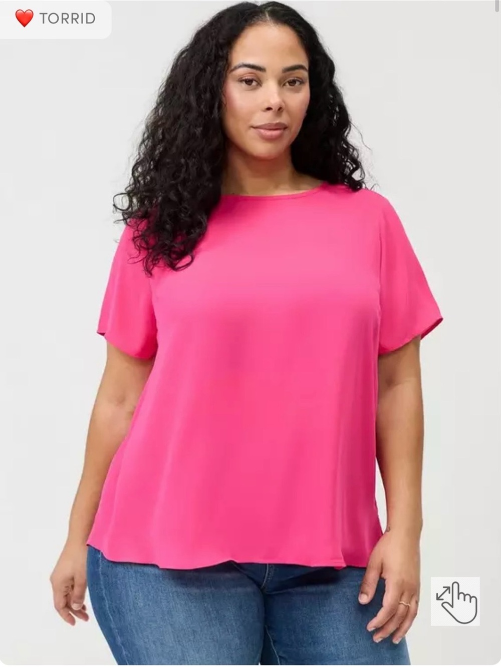 torrid Bright Pink Short Sleeve Crewneck Blouse